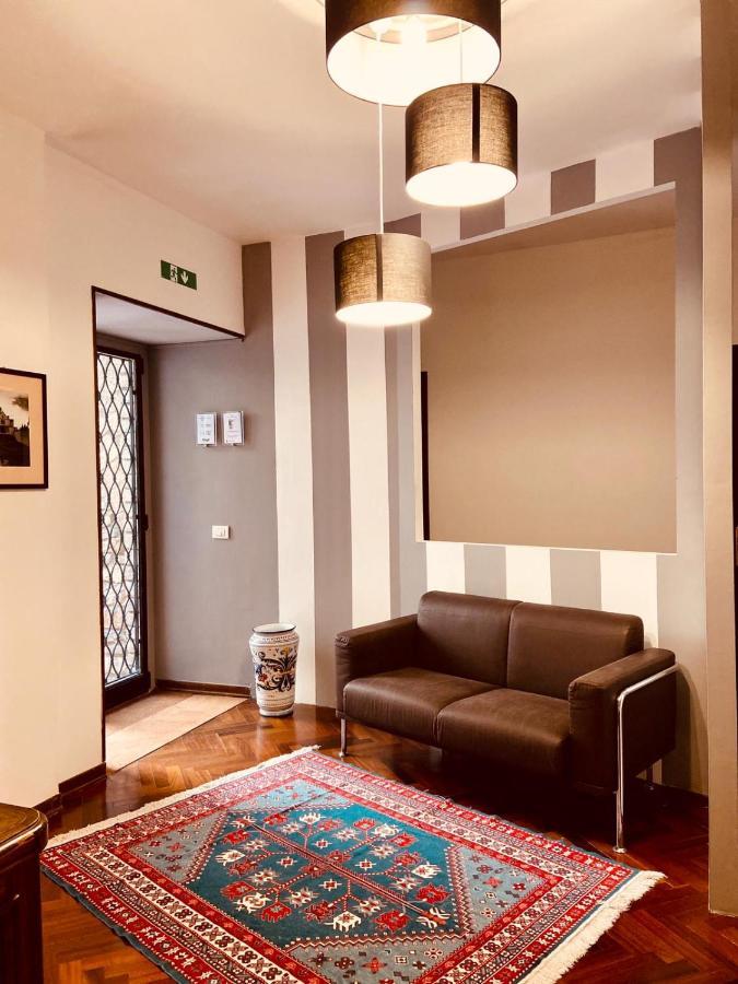 Hotel La Fortezza Assise Extérieur photo
